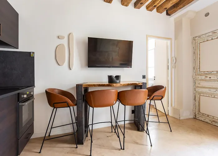 Nochichi Collections - Bastille * Paryż